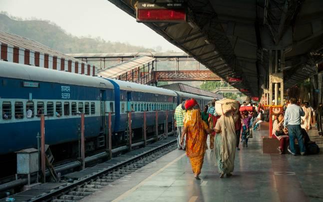 railway station - Chakia